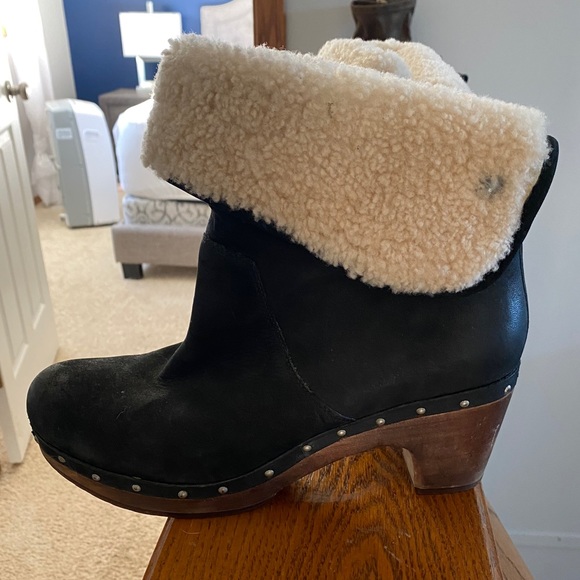 Ugg Winter Boots - Picture 3 of 3